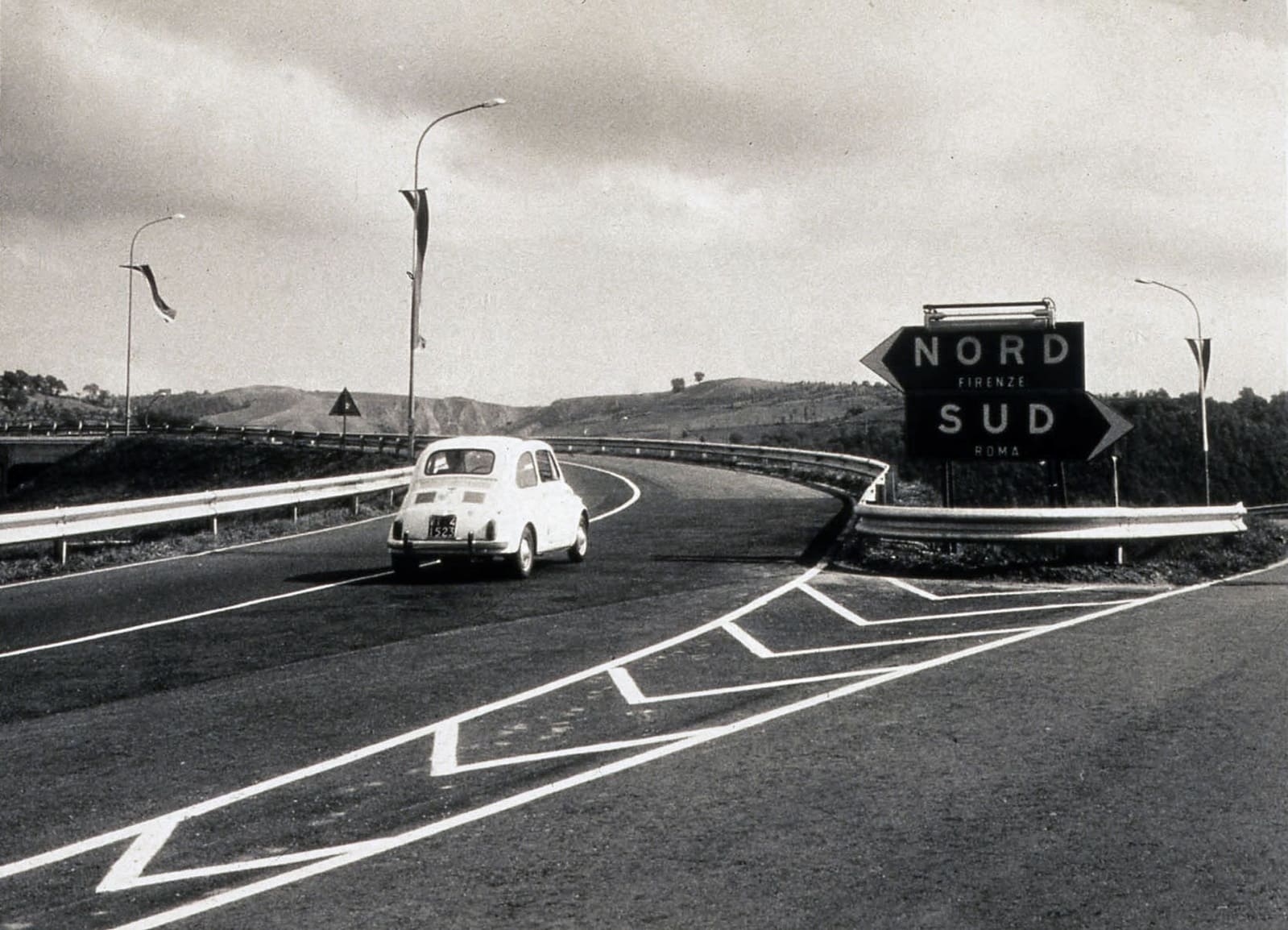 Svincoli in A1 Firenze-Roma, foto storica dell'Autostrada del Sole