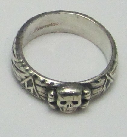SS-Ehrenring (Anello d'Onore)